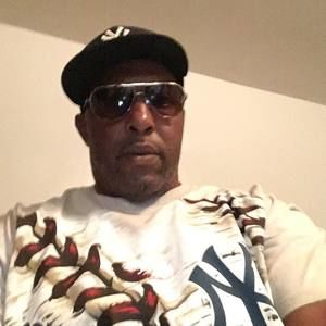 Meet your Posher, Perry